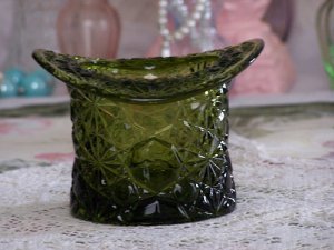 Fenton Green Glass TopHat Toothpick Holder Daisy Buttons